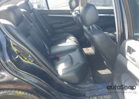 2010 Infiniti G37 Journey z USA, uszkodzony, nr VIN JN1CV6AP9AM403775